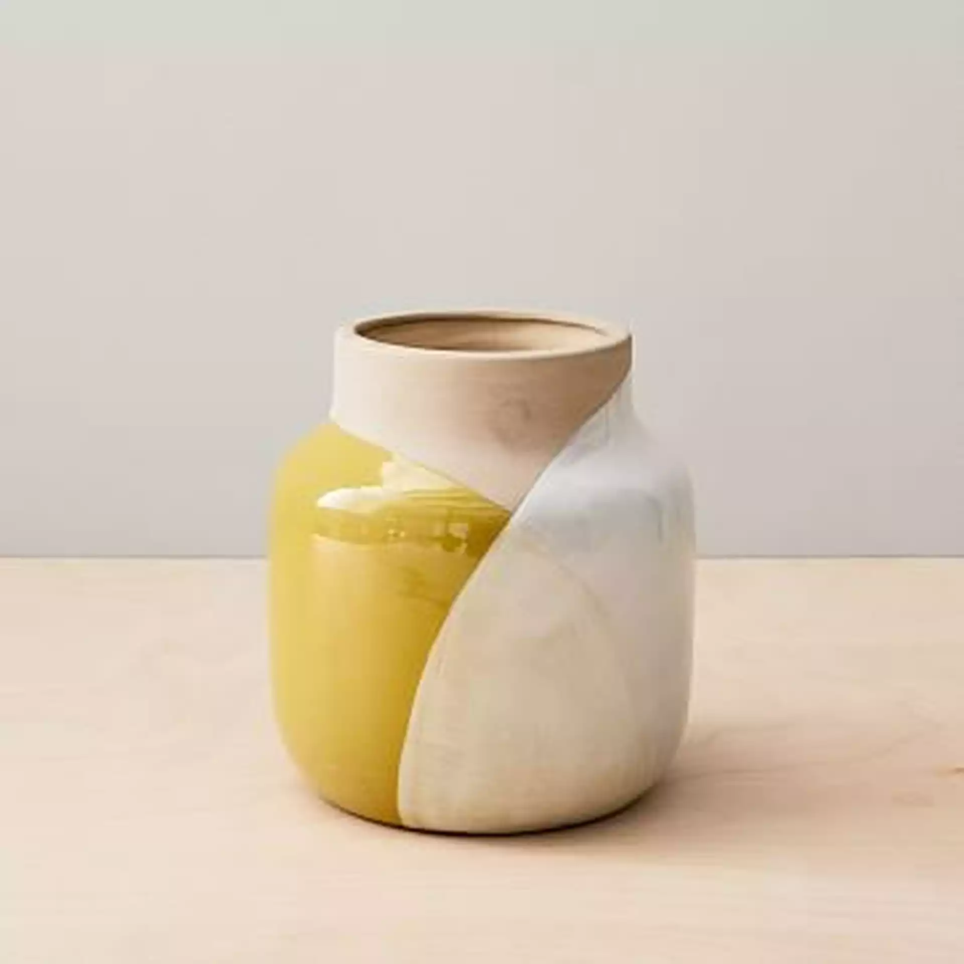 Barro Vase, Small, Dijon
