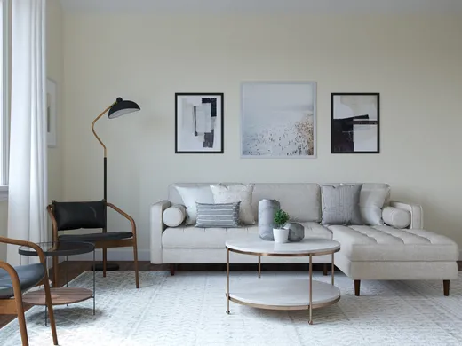 Living Room · Midcentury Modern designed by Alyssa