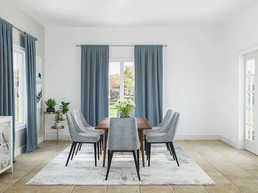 Dining Room · Modern designed by Aubrey