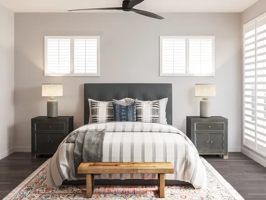 Bedroom · Modern designed by Lyndsi