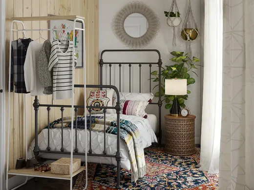 Bedroom · Eclectic designed by Cathrine