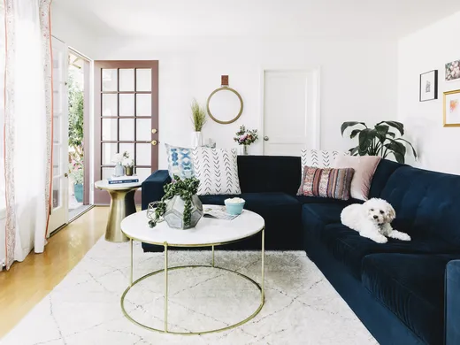 Living Room · Modern designed by Jordan