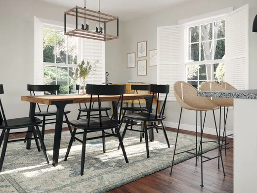 Dining Room · Modern designed by Jamie