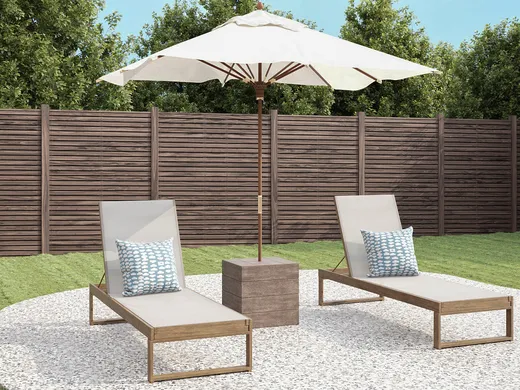 Outdoor Space · Contemporary designed by Hayley
