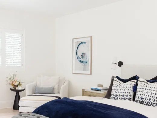 Bedroom · Modern designed by Stacy
