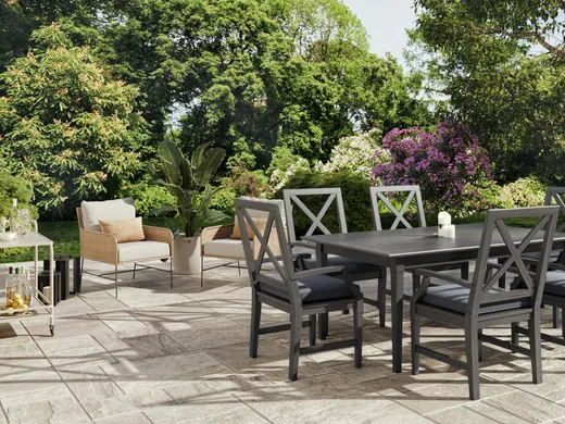 Outdoor Space · Modern designed by Paulina