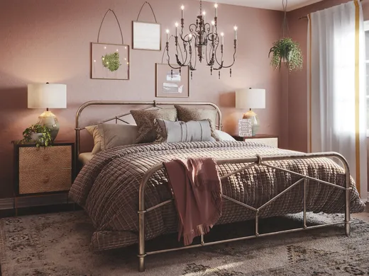 Bedroom · Eclectic designed by Jennifer