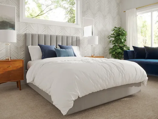 Bedroom · Midcentury Modern designed by Lauren