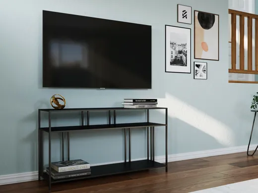 Living Room · Modern designed by Lauren