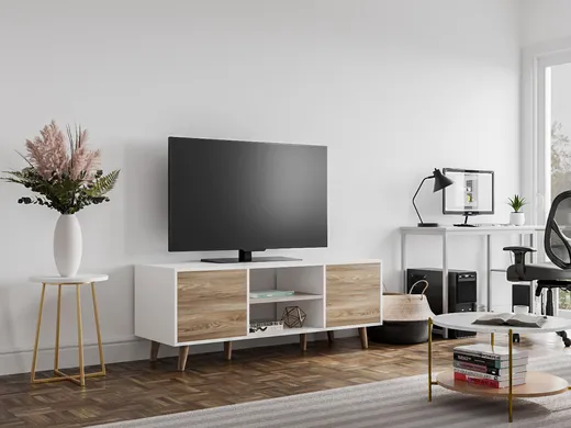 Living Room · Modern designed by Isadora