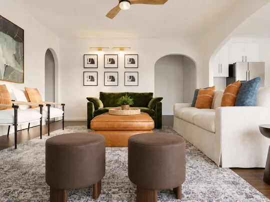 Living Room · Modern designed by Ana