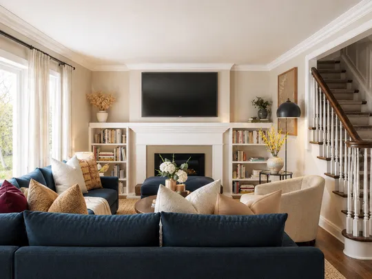Living Room · Eclectic designed by Diogo