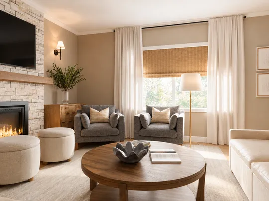 Living Room · Rustic designed by Erin