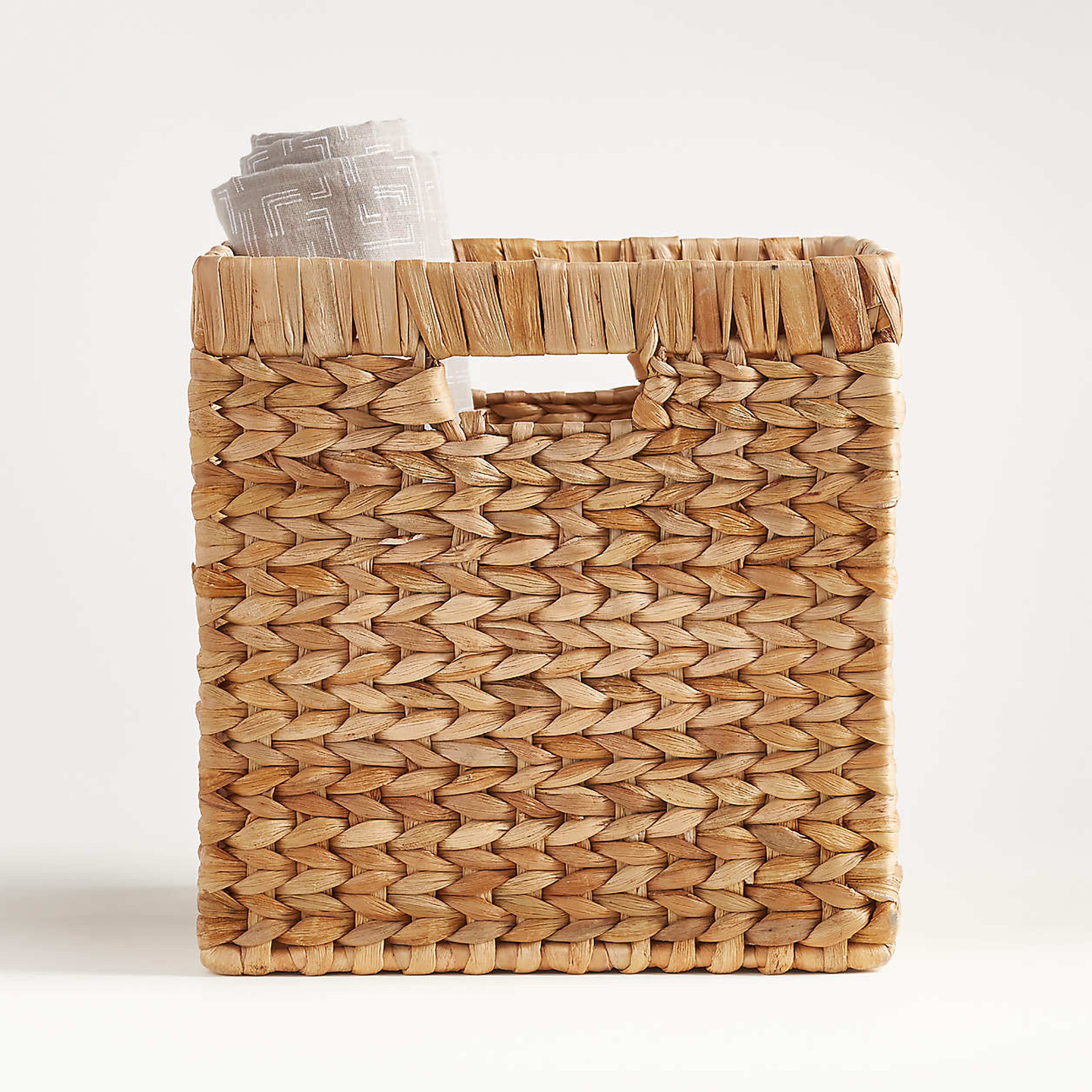 Wonderful Natural Wicker 11" Storage Basket - Crate & Kids