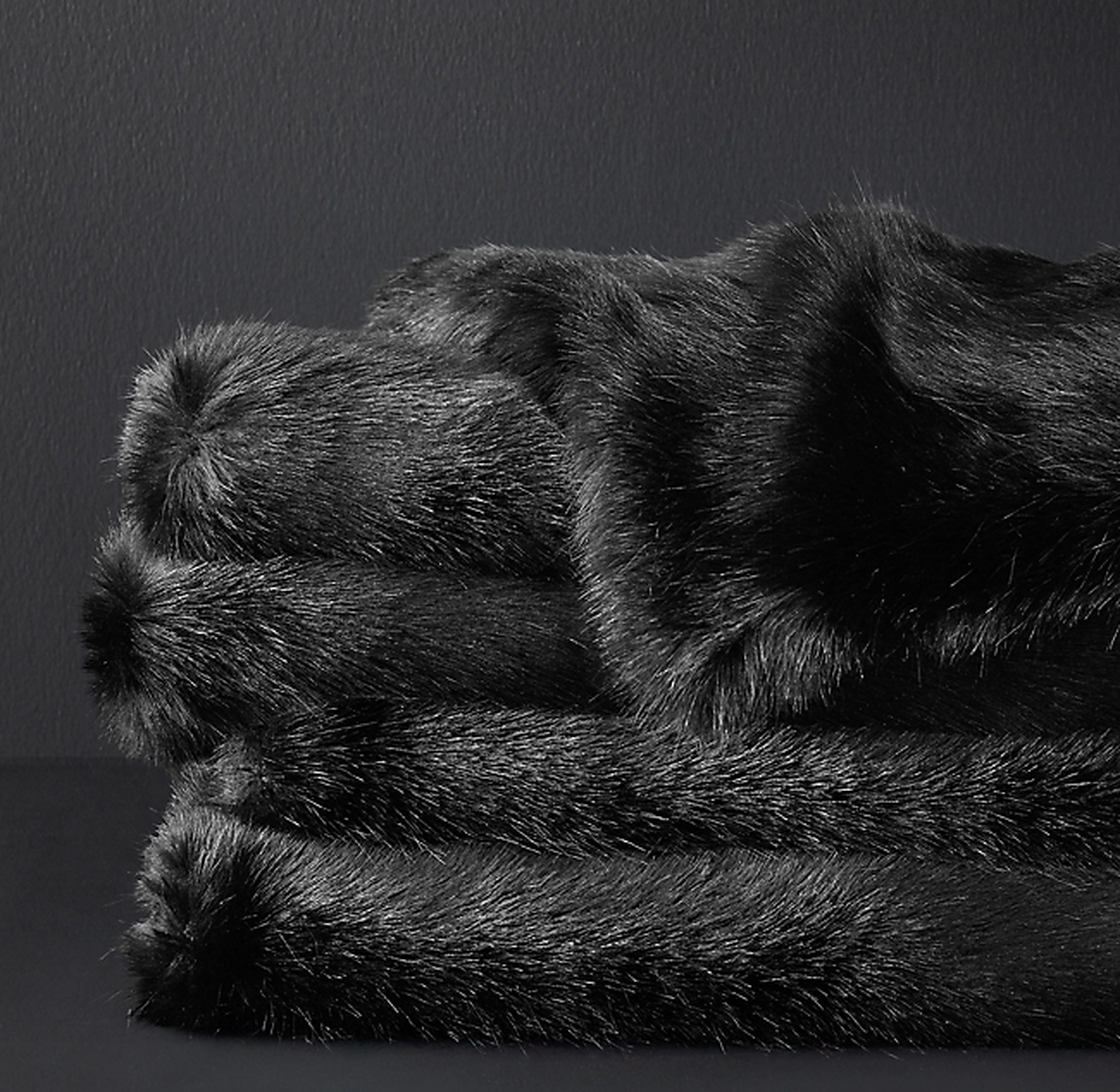 ULTRA FAUX FUR THROW - RH Modern