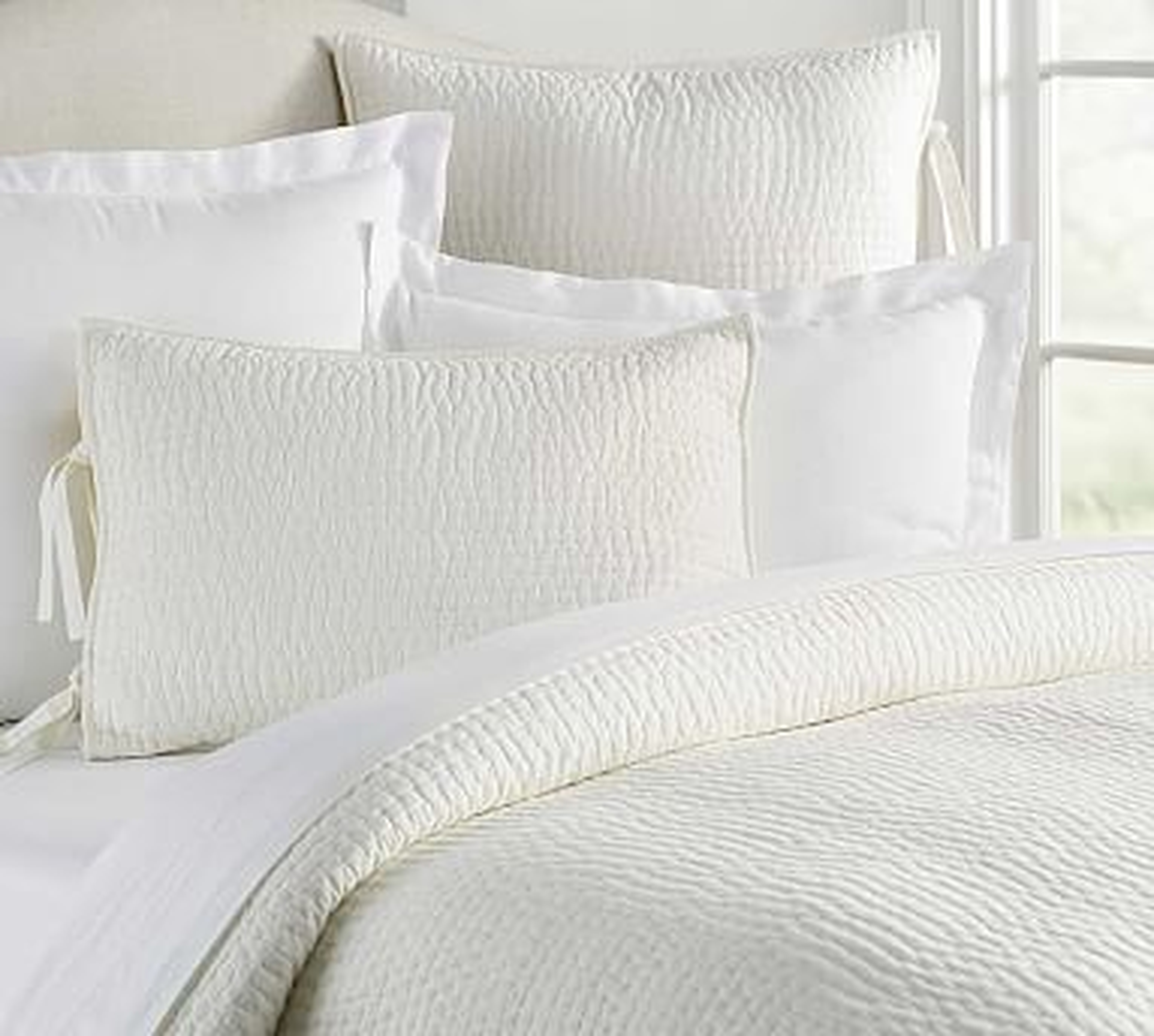 Pick-Stitch Handcrafted Cotton/Linen Quilt, Twin/Twin XL, Classic Ivory - Pottery Barn