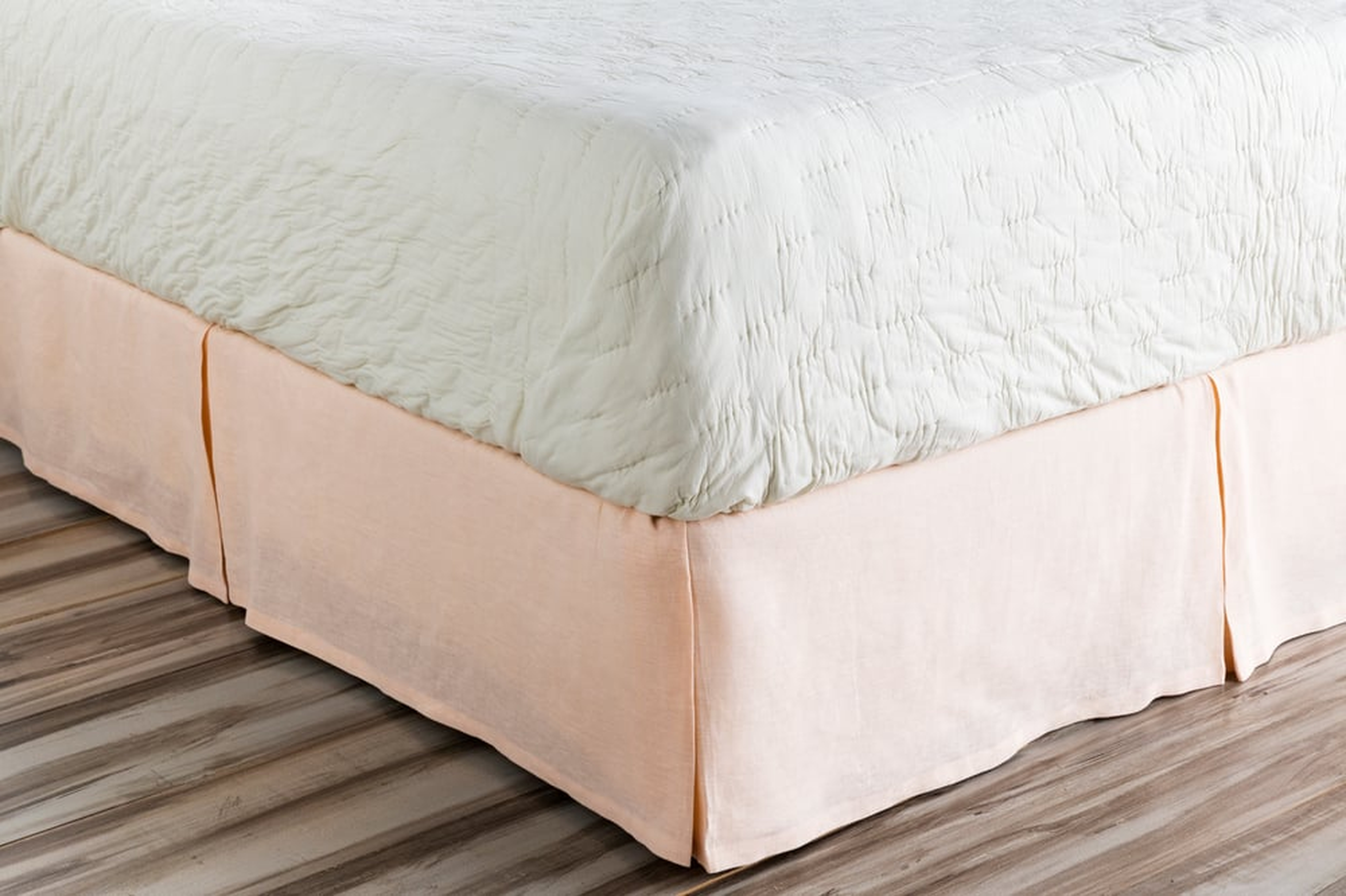 Evelyn Queen Bed Skirt - Surya