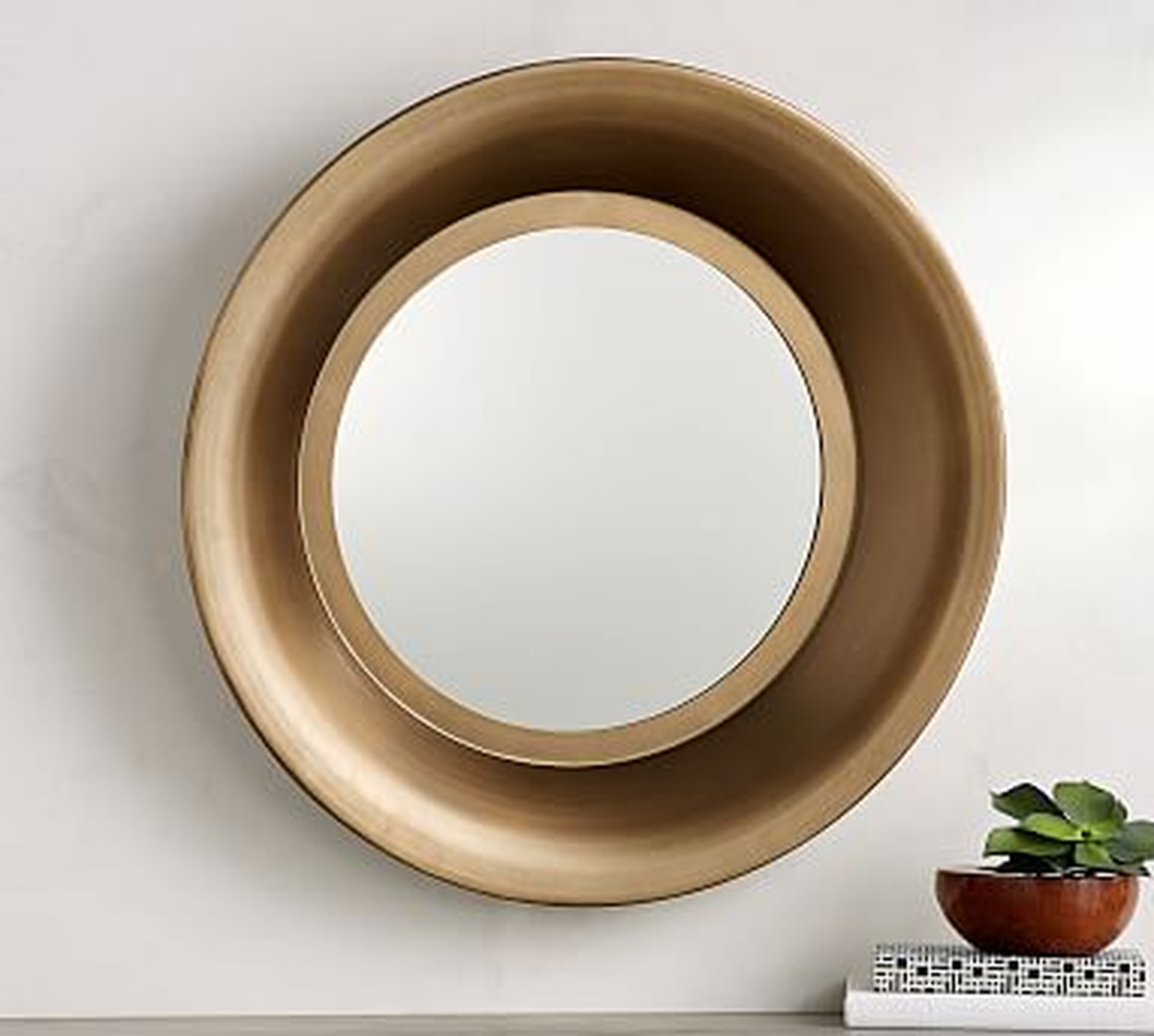 Reede Round Mirror, Gold - Pottery Barn