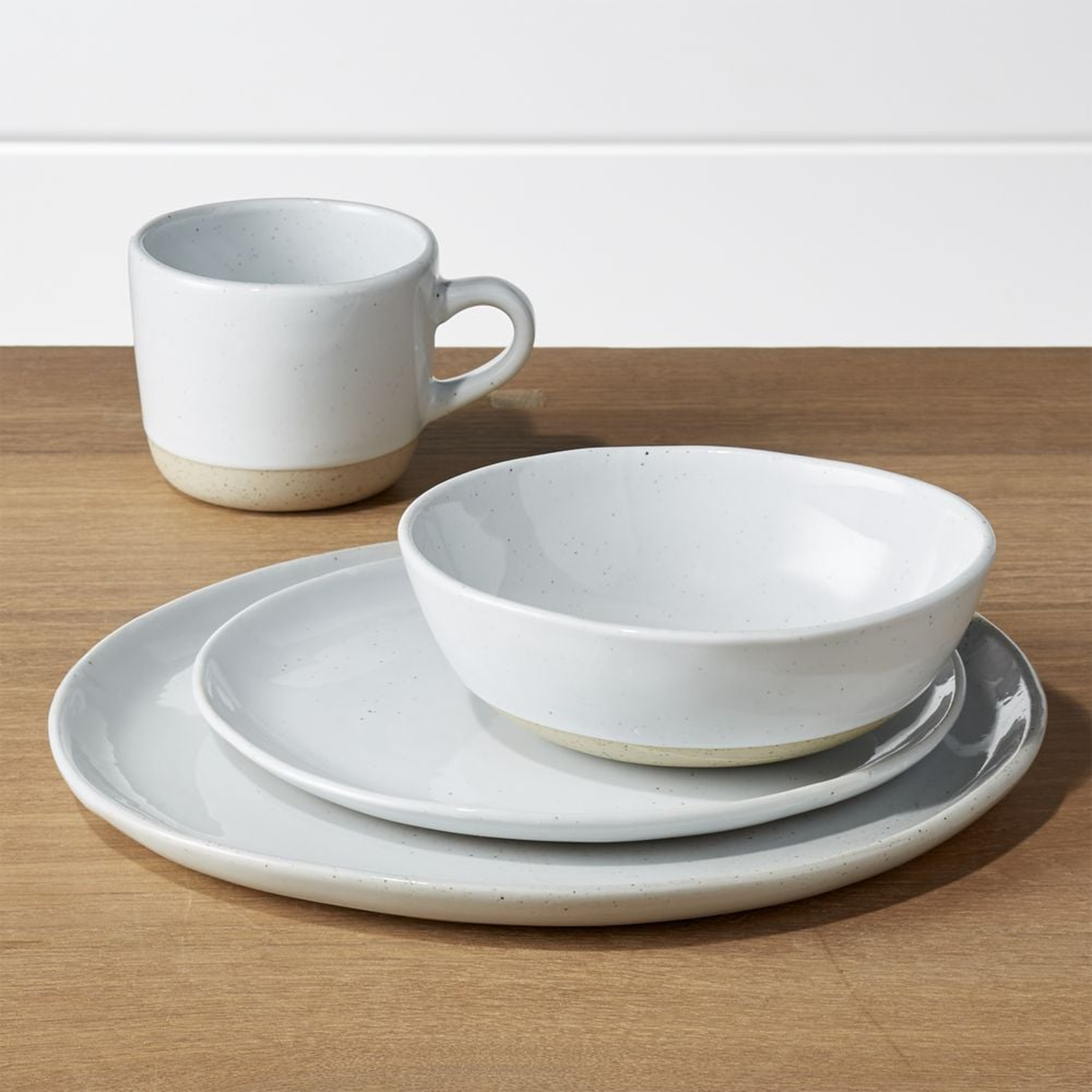 Welcome II 4-Piece Place Setting - Crate and Barrel