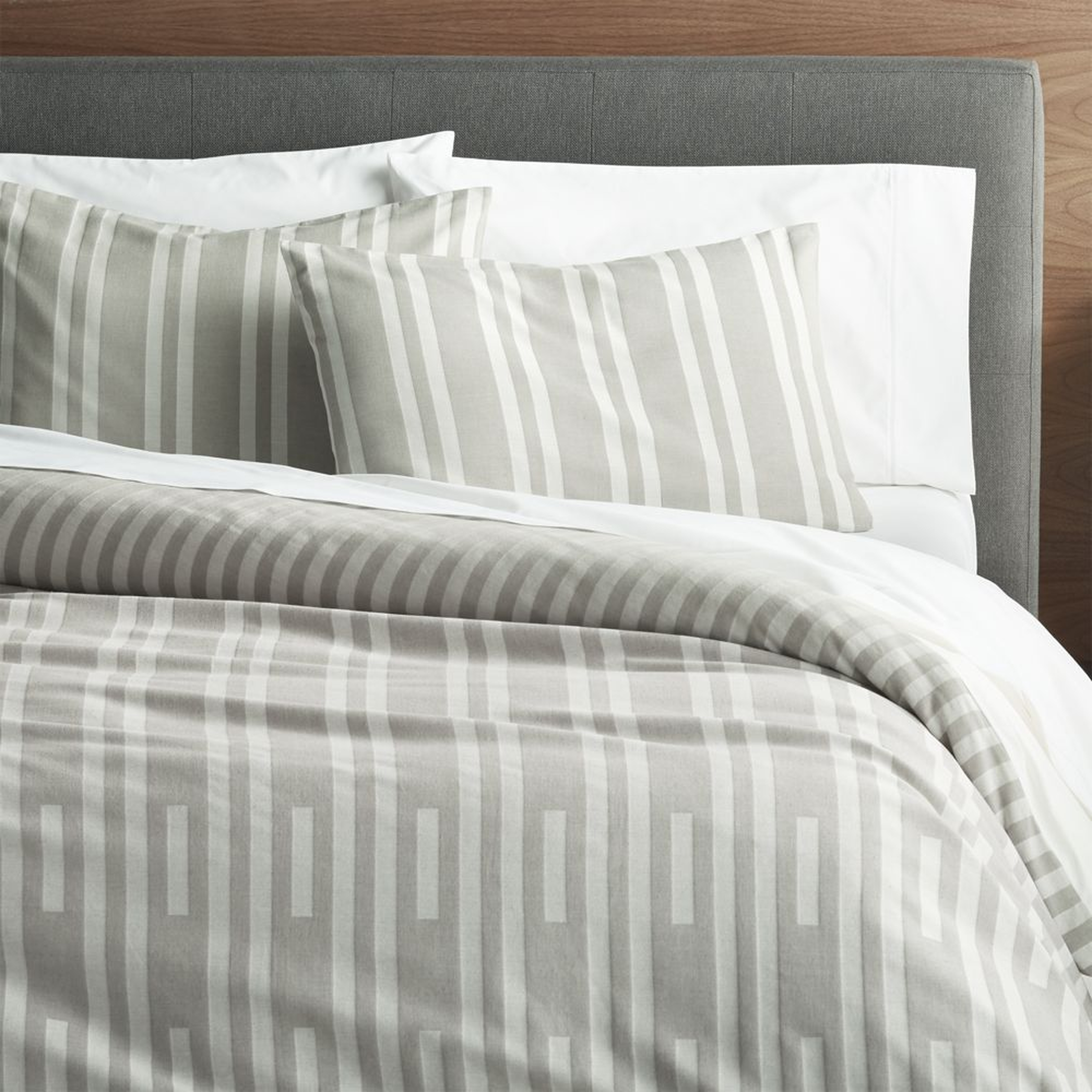 Rhesi Full/Queen Grey and White Duvet Cover - Crate and Barrel