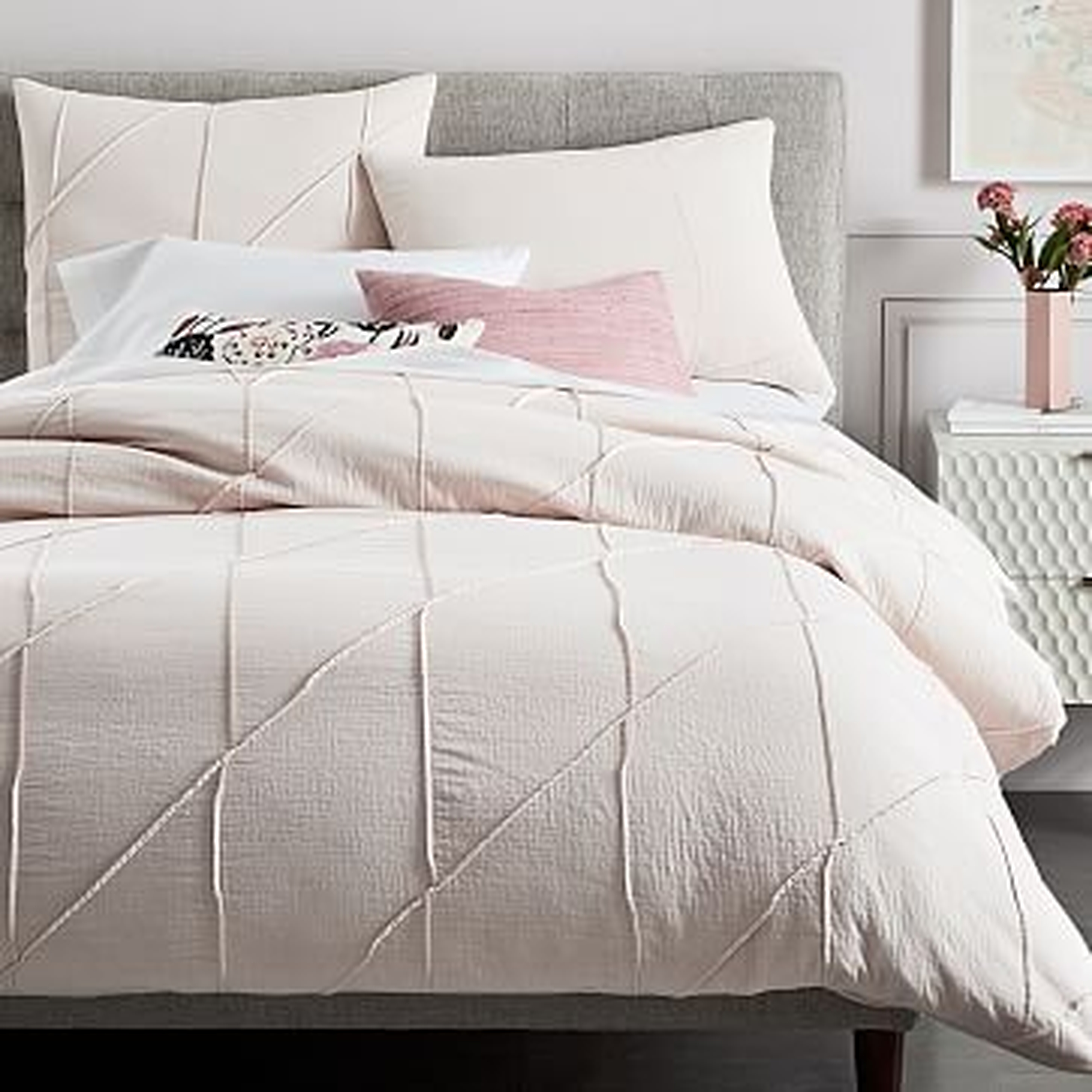 Organic Pleated Grid Duvet Cover, QUEEN, Pink Blush - West Elm