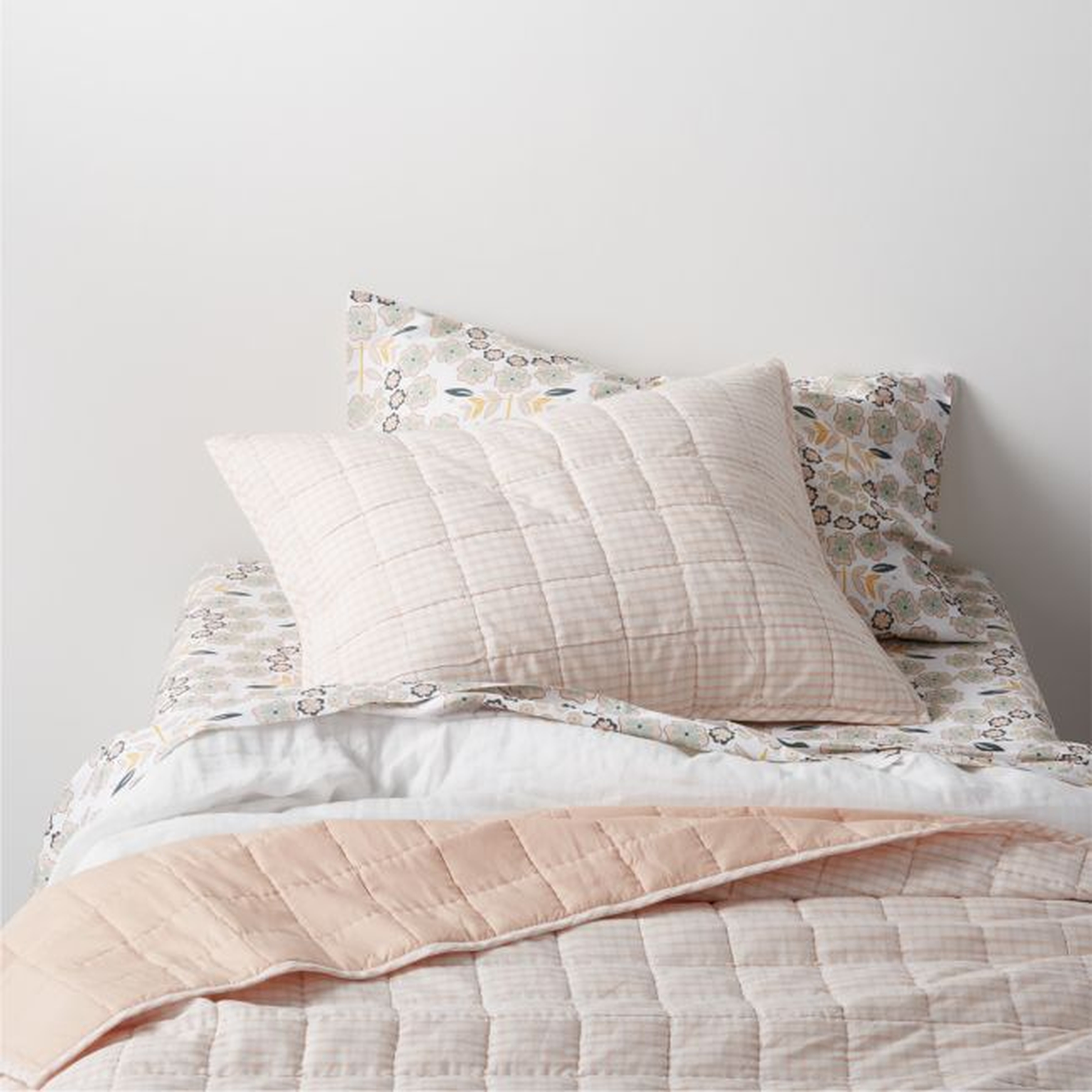 Kids Pink Windowpane Plaid Cotton Twin Quilt - Crate & Kids