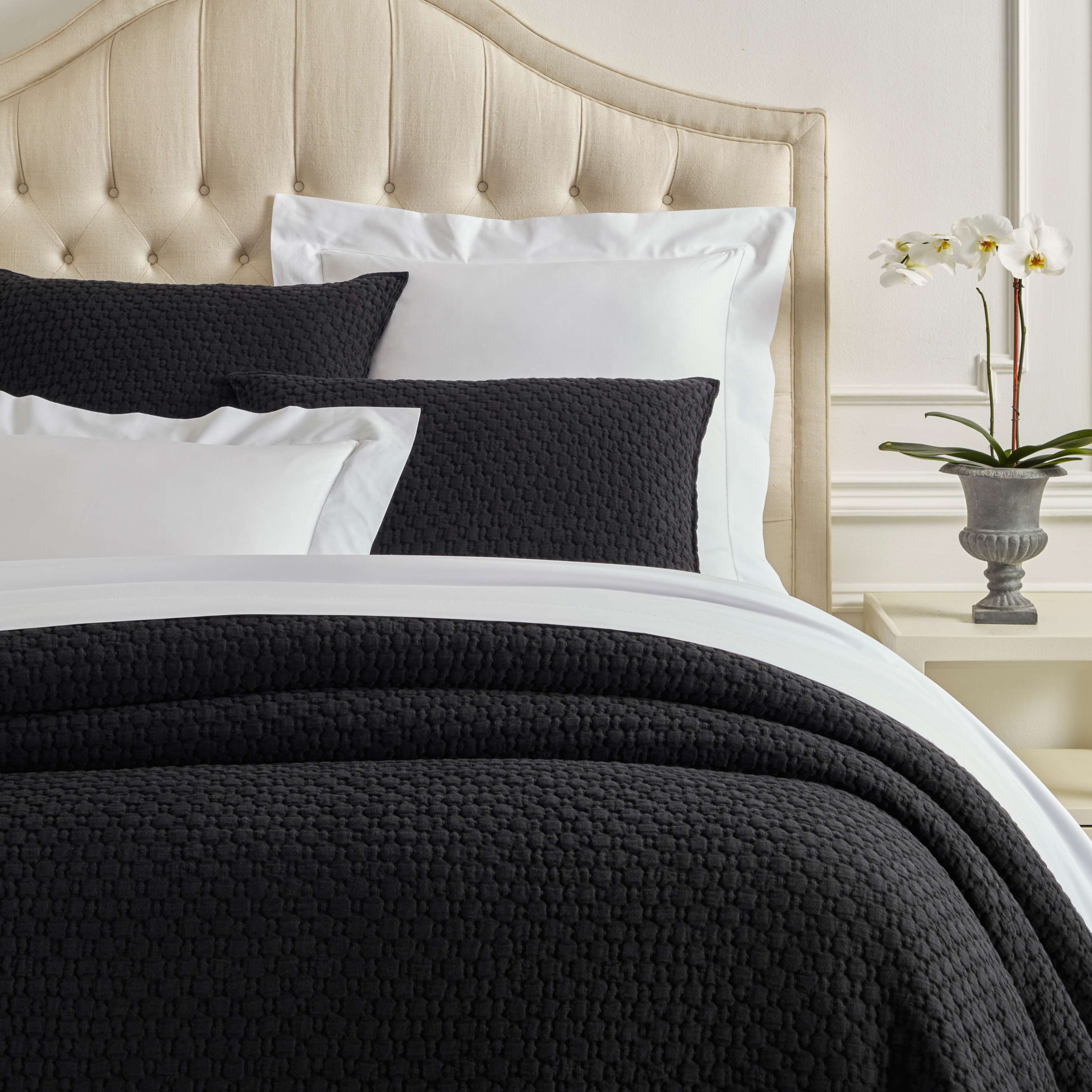 Lodi Black Matelasse Coverlet - Dash and Albert