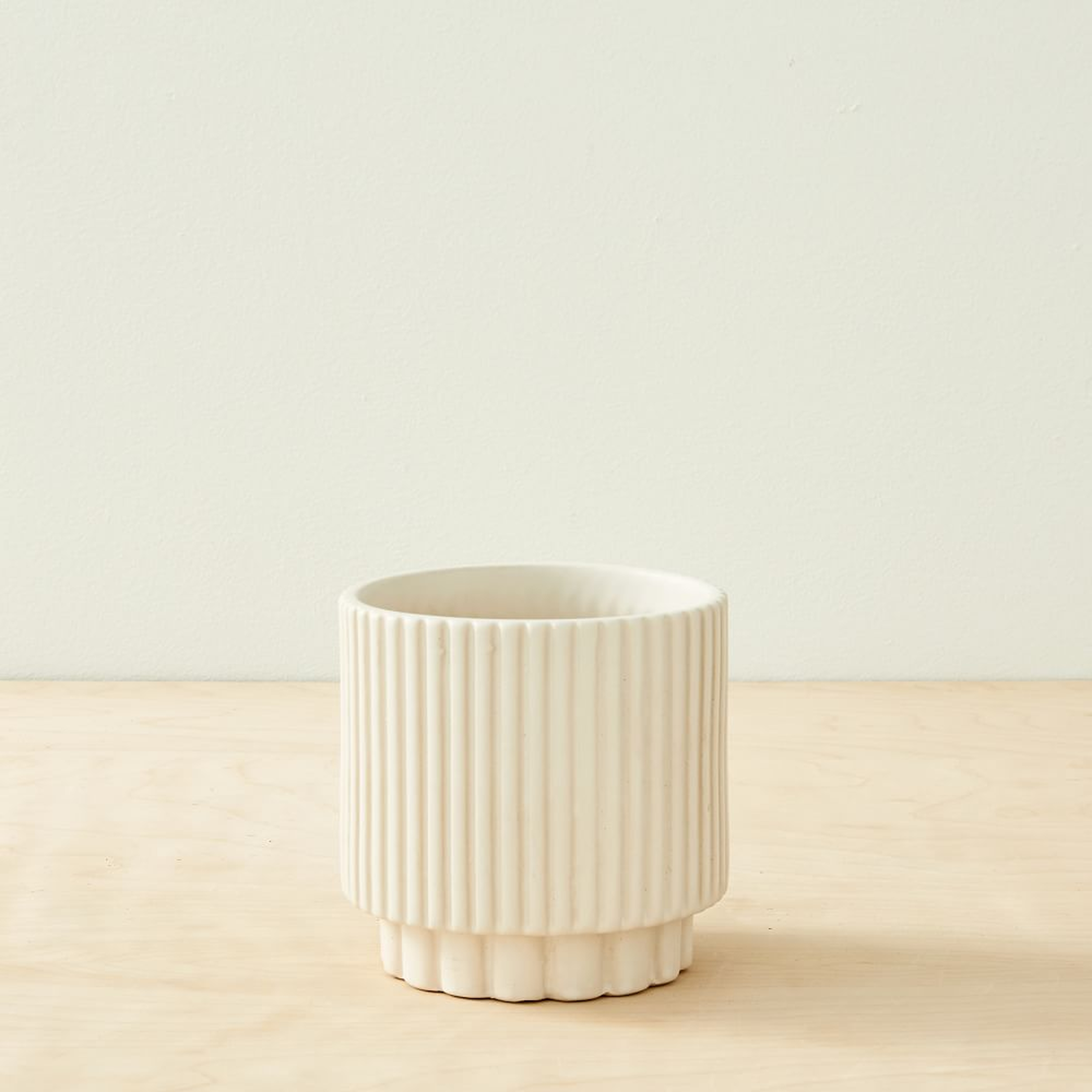 Fluted Ceramic Indoor/Outdoor Tabletop Planter, 5.7"D x 5.9"H, White - West Elm