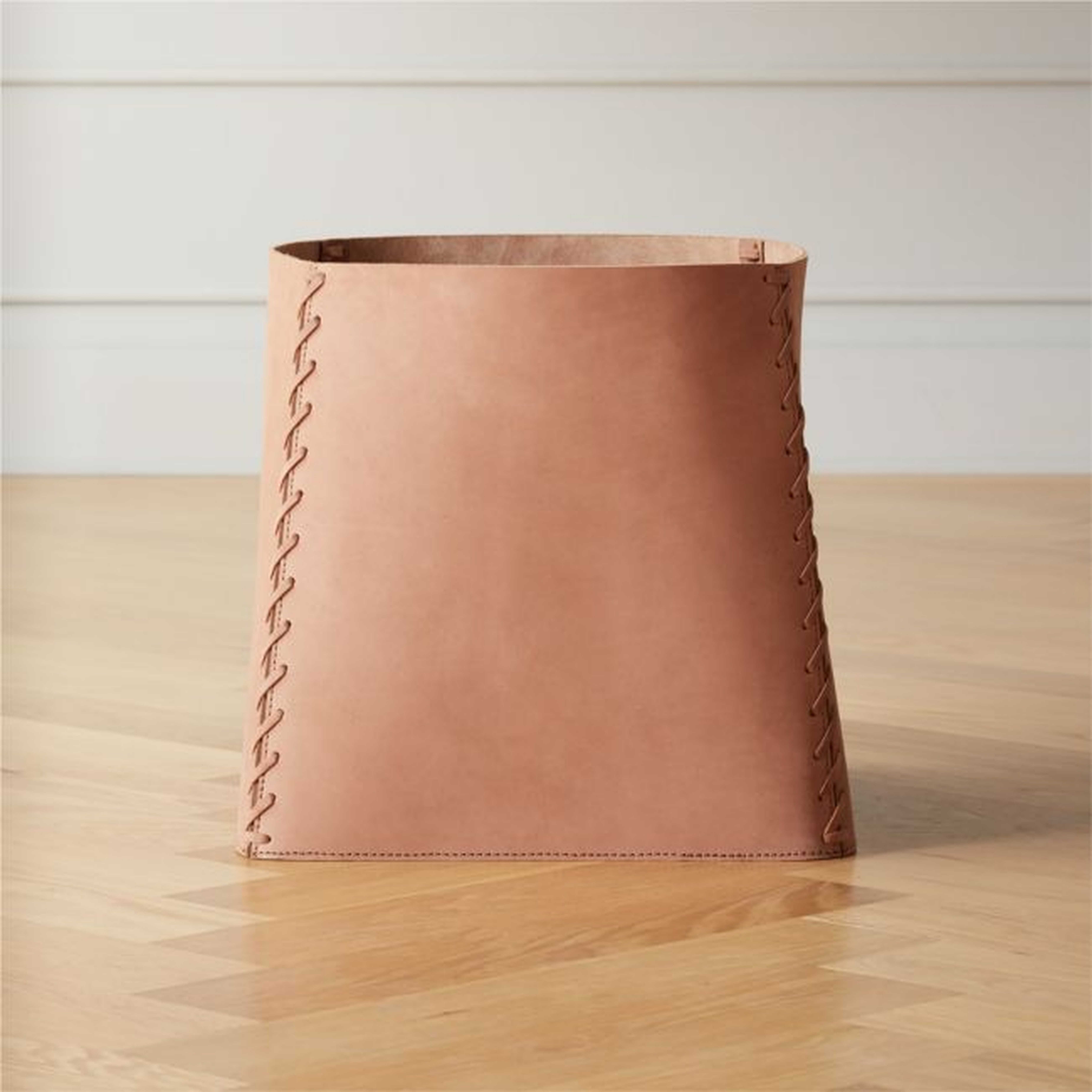 Rica Leather Basket Small - CB2