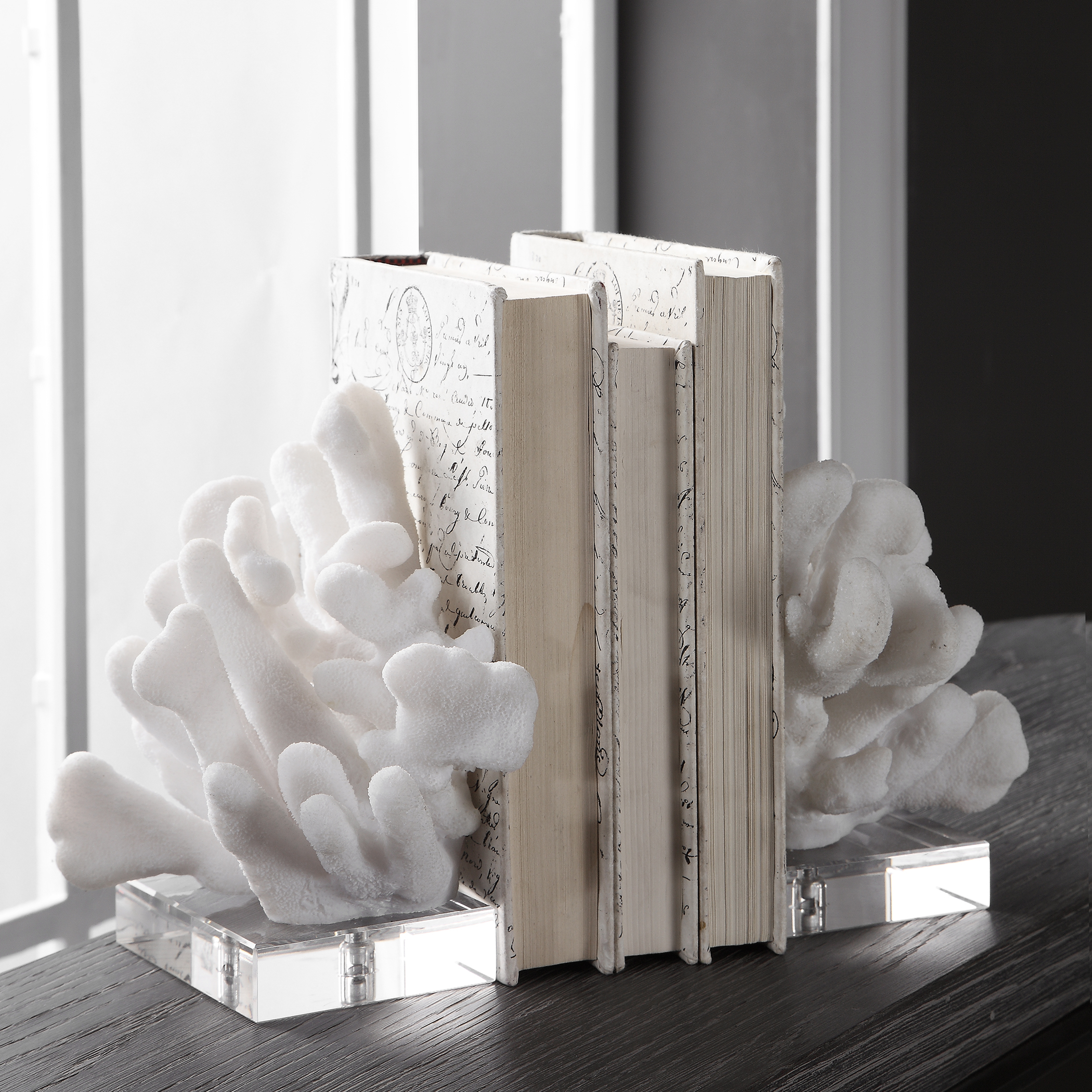Charbel White Bookends, Set/2 - Hudsonhill Foundry