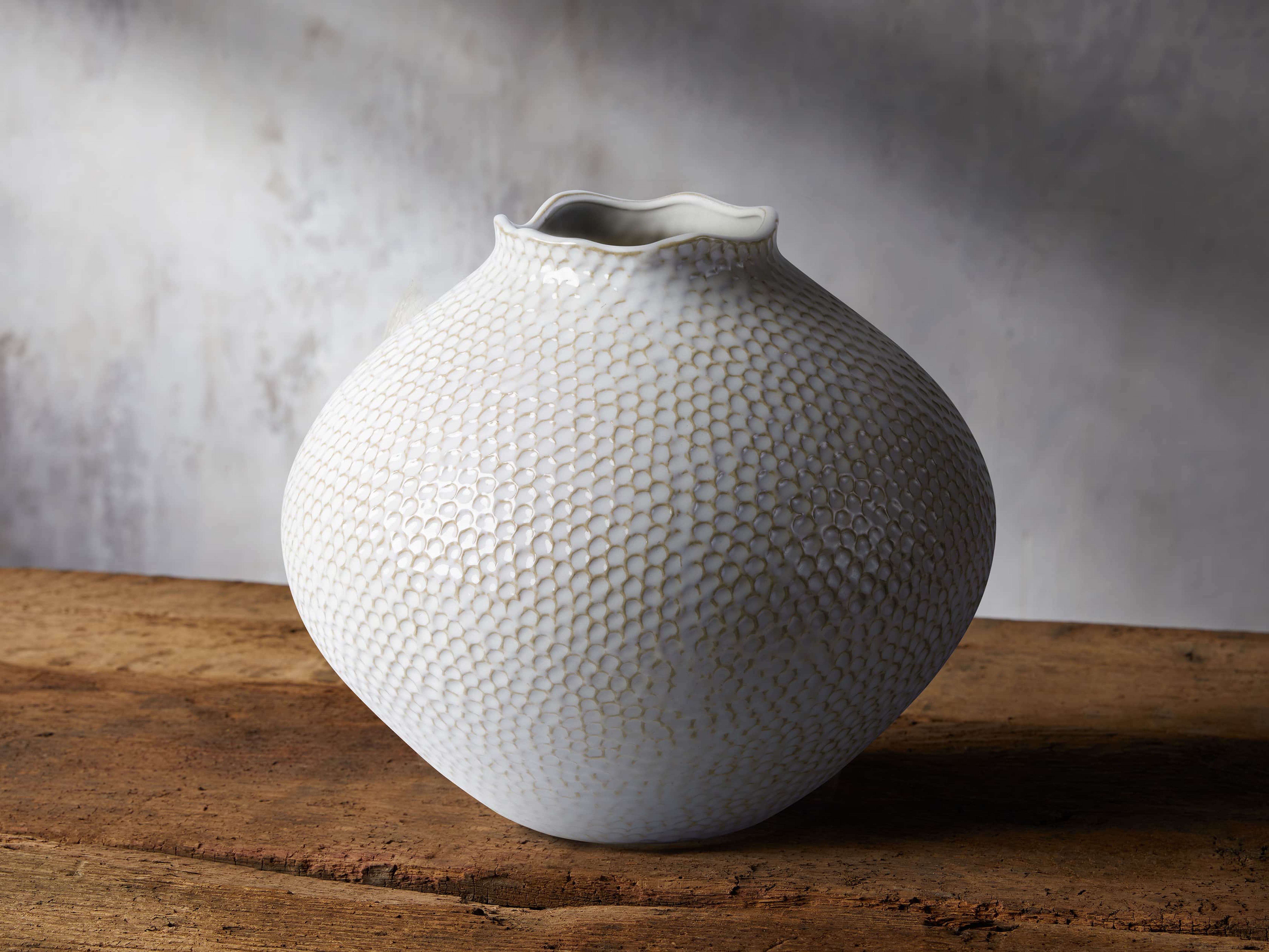 Eva Large Round Vase in Cream Ceramic White - Arhaus