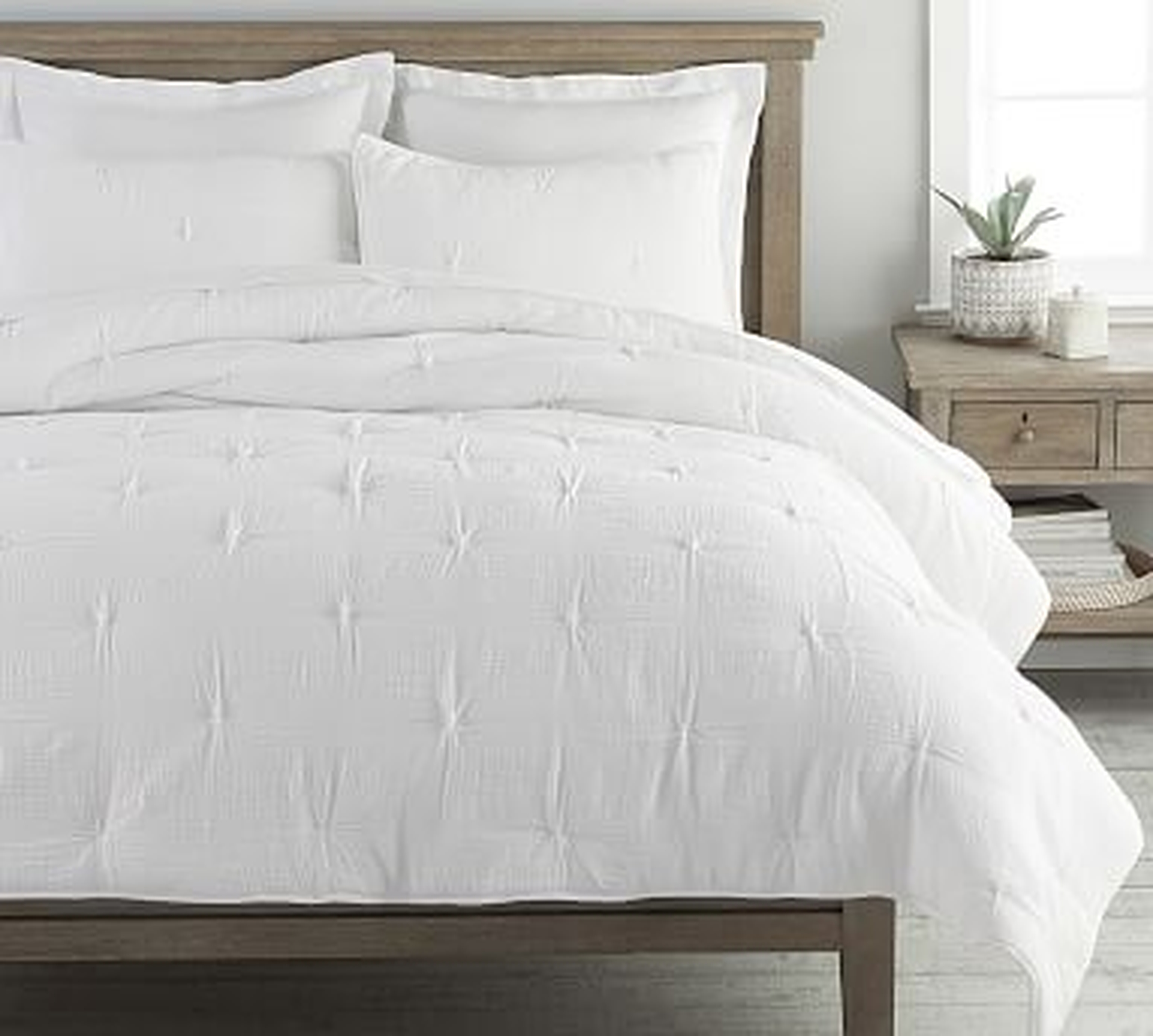 Soft Cotton Handcrafted Quilt, Full/Queen, White - Pottery Barn