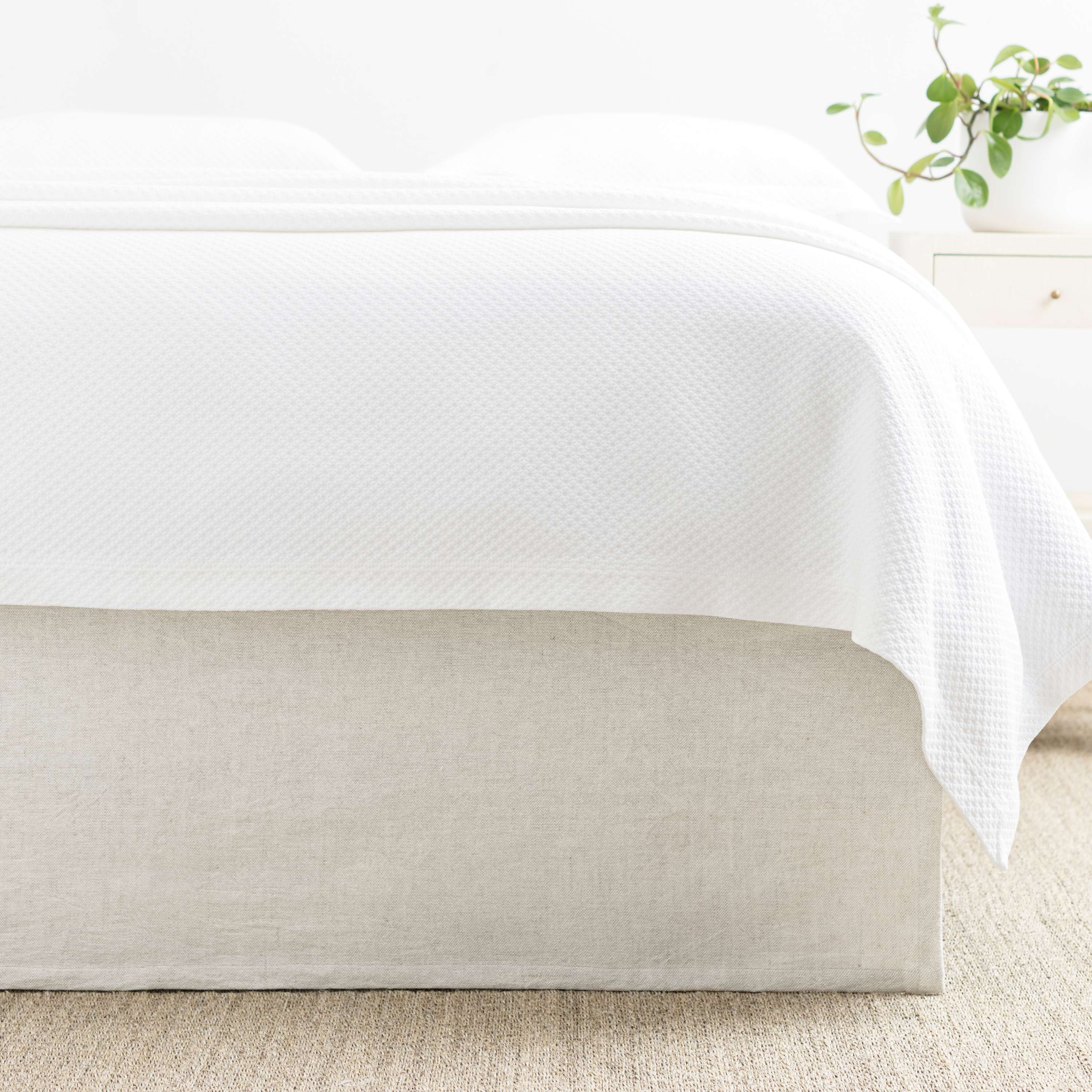 Wilton Natural Bed Skirt - Dash and Albert