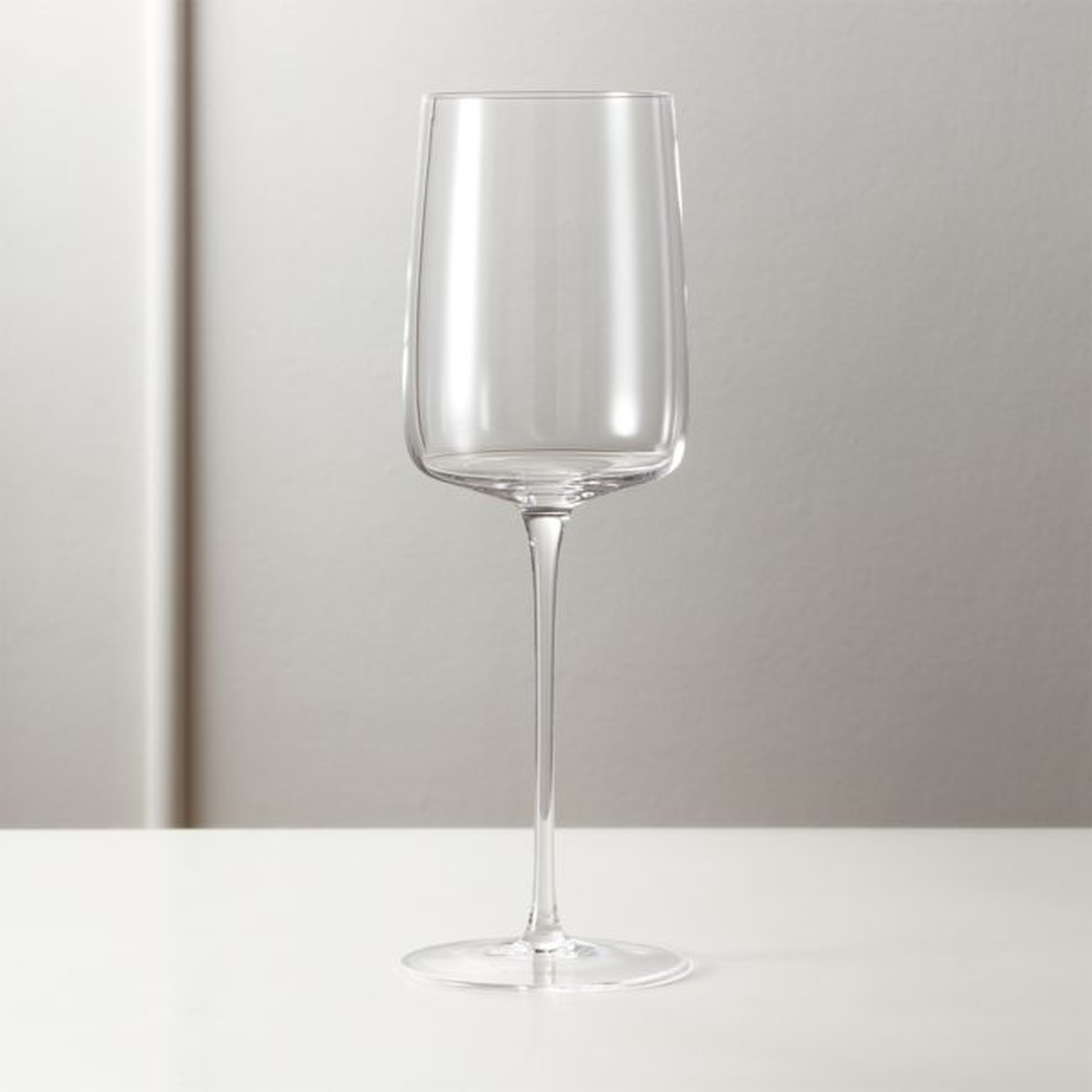 Juliet Red Wine Glass - CB2