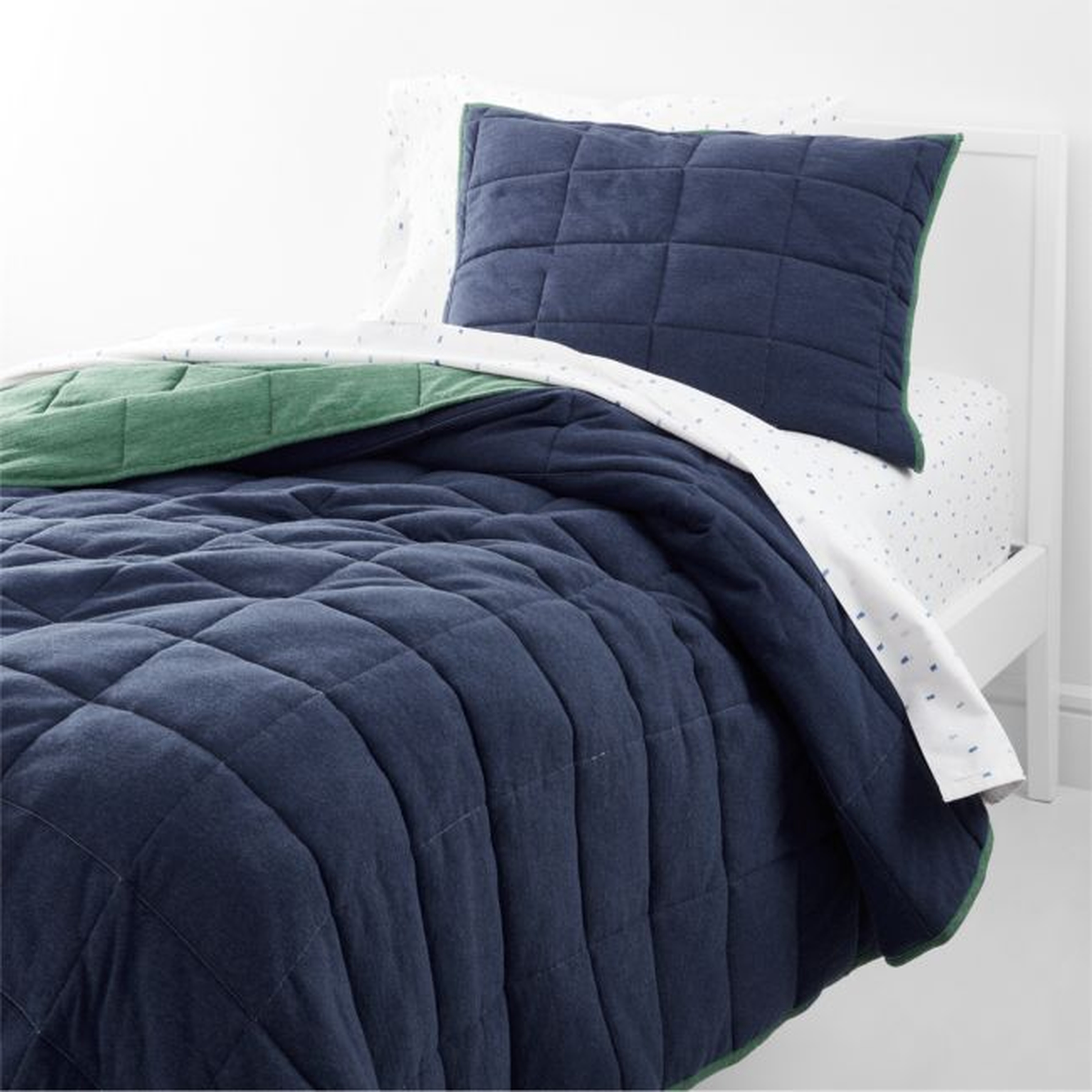 Full/Queen Heathered Jersey Reversible Navy Quilt - Crate and Barrel