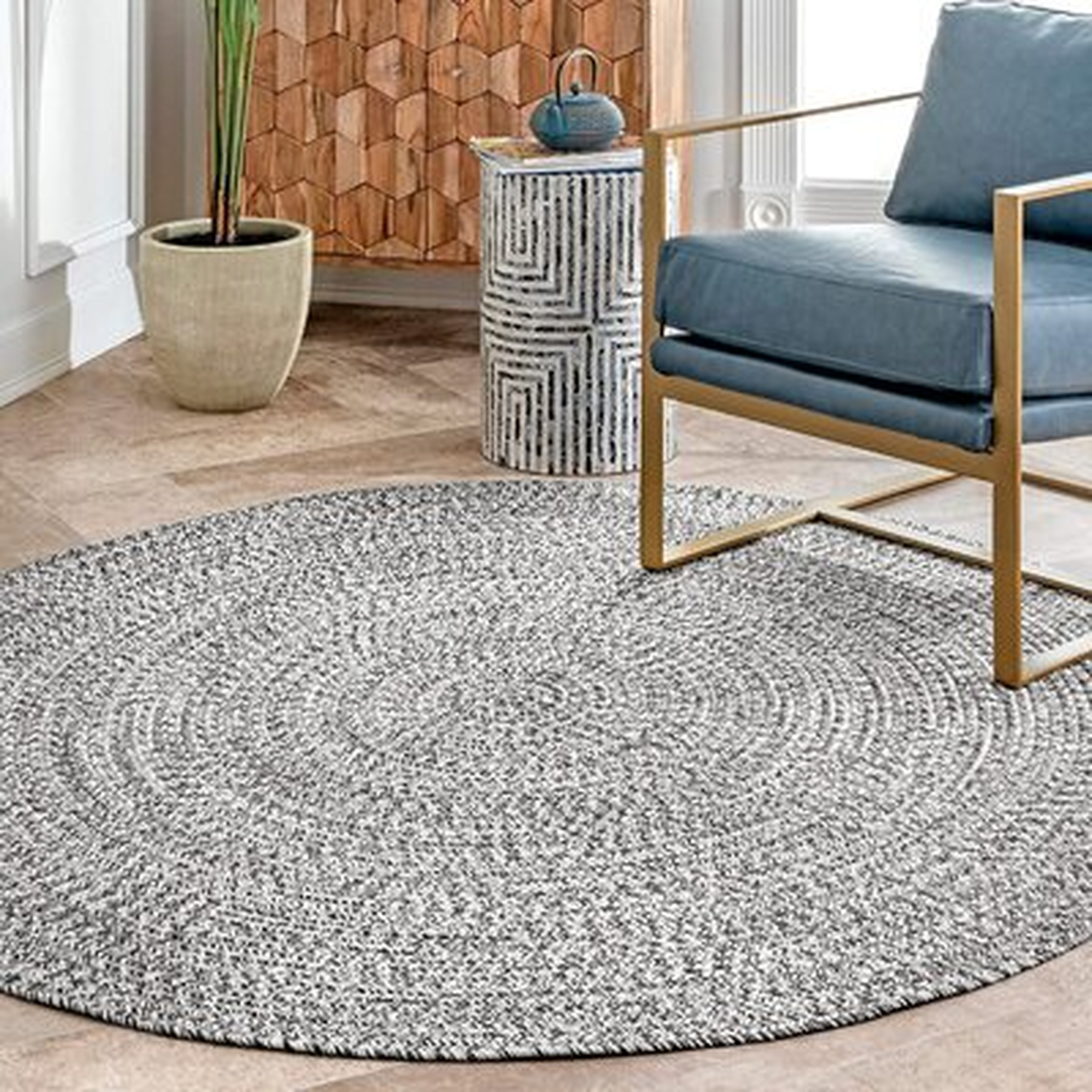 Braided Indoor/Outdoor Circular Carpet - Wayfair