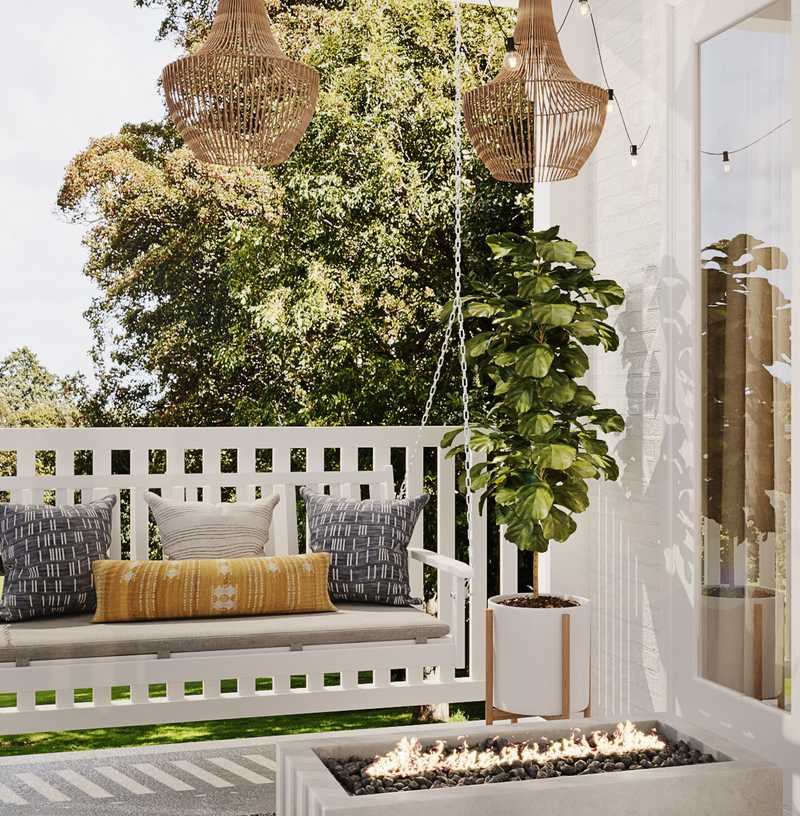 Traditional, Transitional Outdoor Space Design by Havenly Interior Designer Amanda