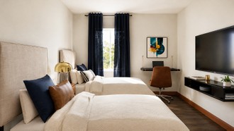  Bedroom by Havenly Interior Designer Júlia