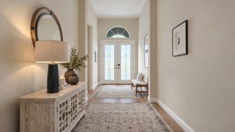 Classic, Traditional, Farmhouse, Midcentury Scandi, California Cool Entryway by Havenly Interior Designer Sarah