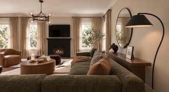 Contemporary, Modern, Transitional, Midcentury Modern, Inspired Modern, Contemporary Luxe, Midcentury Scandi, Organic Modern, California Cool, Warm Transitional Living Room by Havenly Interior Designer Anny