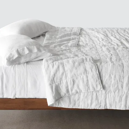 The Citizenry Stonewashed Linen Quilt | King/California King | White