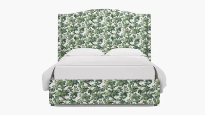 Curved Wingback Bed, Vert Woodland, King