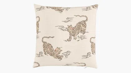 Throw Pillow 18", Canvas Tigresse, 18" x 18"