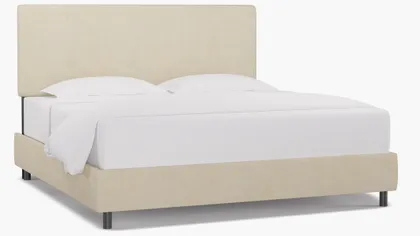 Square Back Bed, Talc Everyday Linen, King