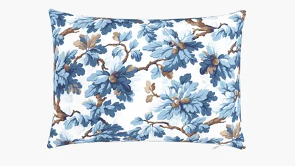 Outdoor 14" x 20" Lumbar Pillow, Delft Woodland, 14" x 20"