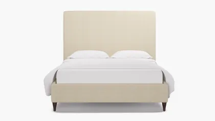 Classic Bed, Talc Everyday Linen, Espresso Decorative Tapered Leg, King
