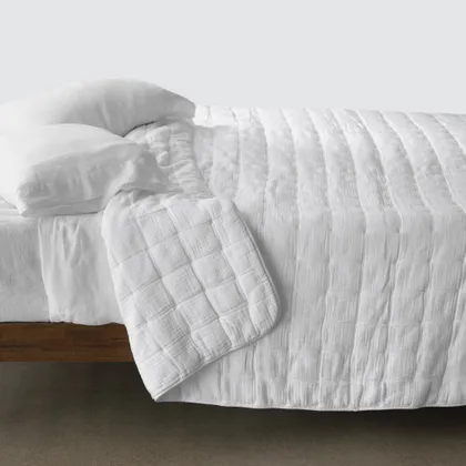 The Citizenry Organic Cotton Gauze Quilt | Full/Queen | White