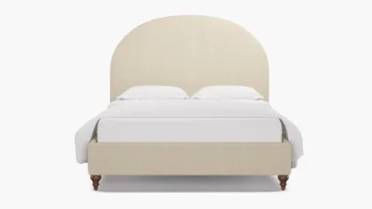 Demilune Bed, Talc Everyday Linen, Walnut Traditional Turned Leg, Queen