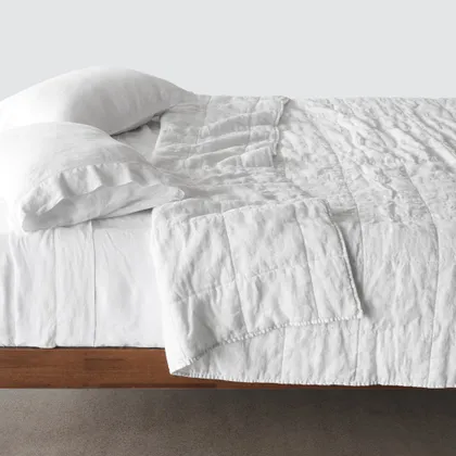 The Citizenry Stonewashed Linen Quilt | Full/Queen | White