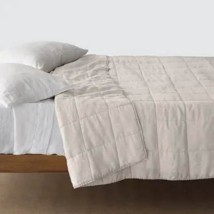The Citizenry Stonewashed Linen Quilt | King/California King | Solid Sand